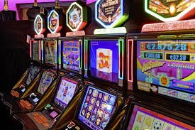 Kode QRIS dan LinkAja untuk pembayaran digital di bola365